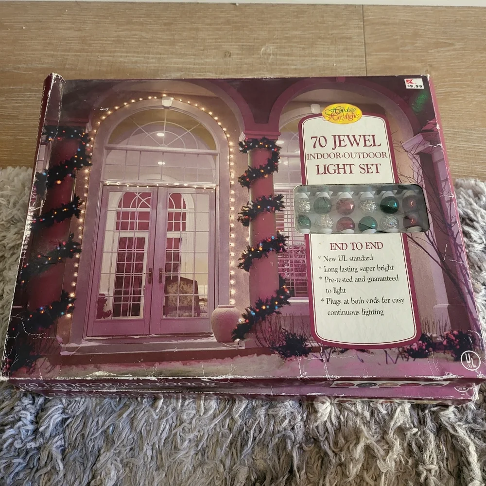 Vintage Jewel Indoor/Outdoor Christmas Light Set